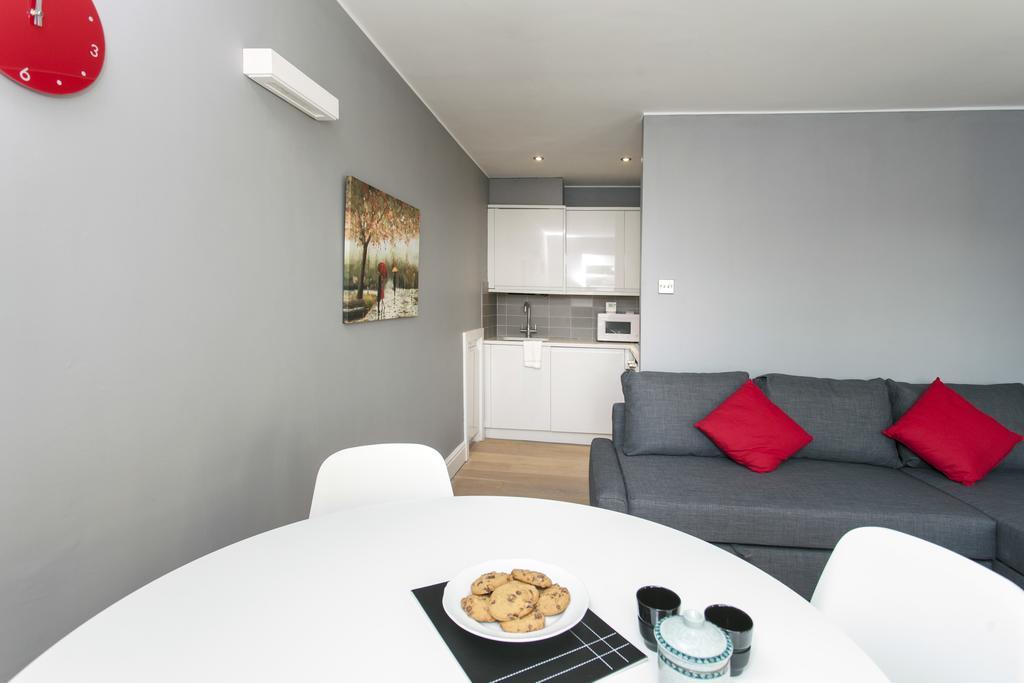 Italianflat - Elsham Daire Londra Dış mekan fotoğraf